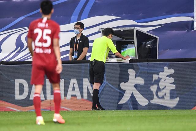 哈利伯顿25+10库里缺阵 步行者力克勇士5连胜